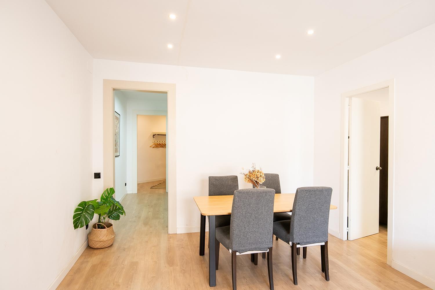 Beautiful Apartment With Terrace In バルセロナ エクステリア 写真