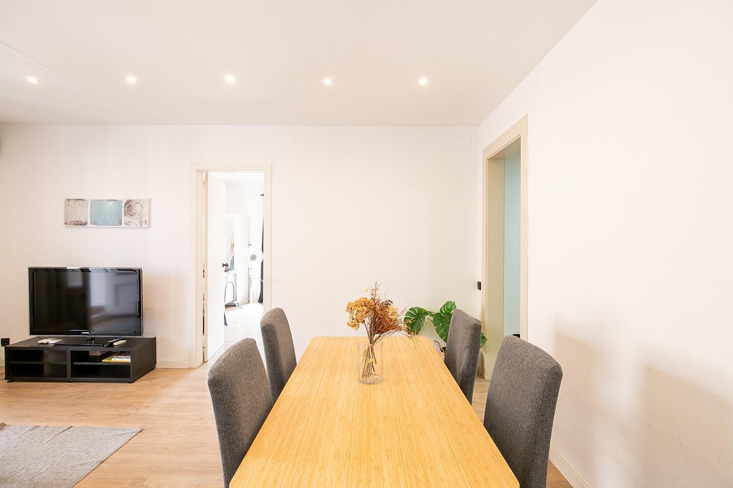 Beautiful Apartment With Terrace In バルセロナ エクステリア 写真