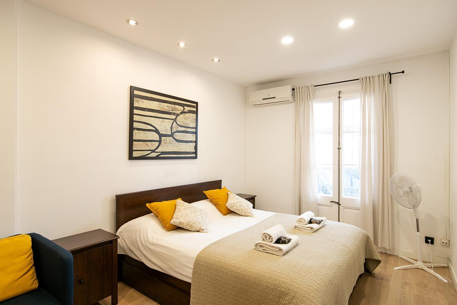 Beautiful Apartment With Terrace In バルセロナ エクステリア 写真